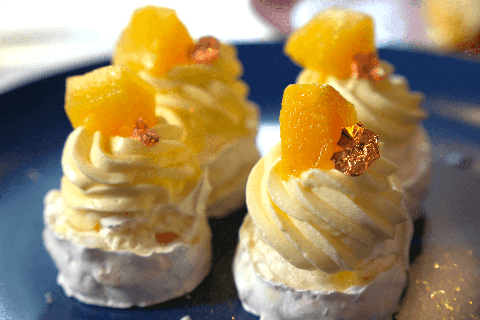 pineapple pavlovas le ciel cafe